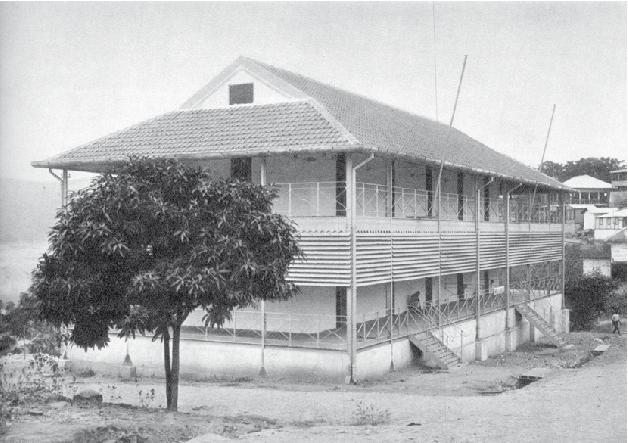 Première agence de la Banque du Congo Belge construite le 1er juin 1908 à Matadi